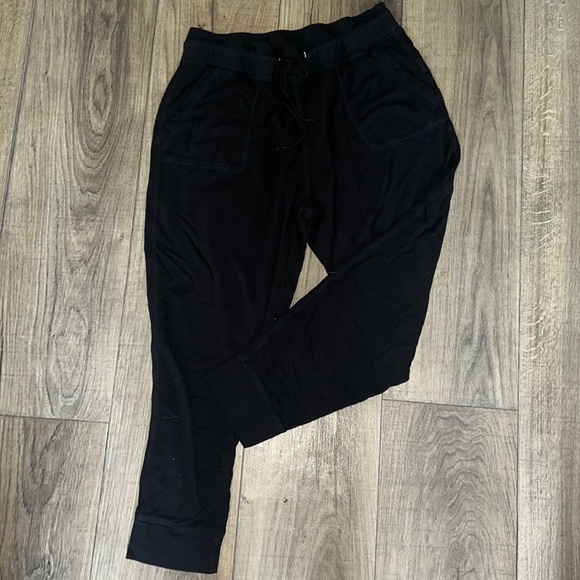 Liz Claiborne | Pants & Jumpsuits | Liz Claiborne Weekend Pant | Poshmark